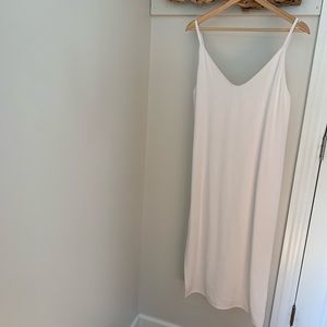 Everlane Japanese go weave slip dress